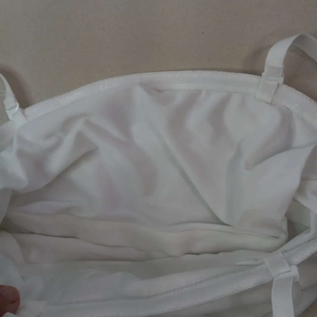 Vassarette S/M Elegant Shelf Bra White Slip Thigh Length Shaper - Image 3