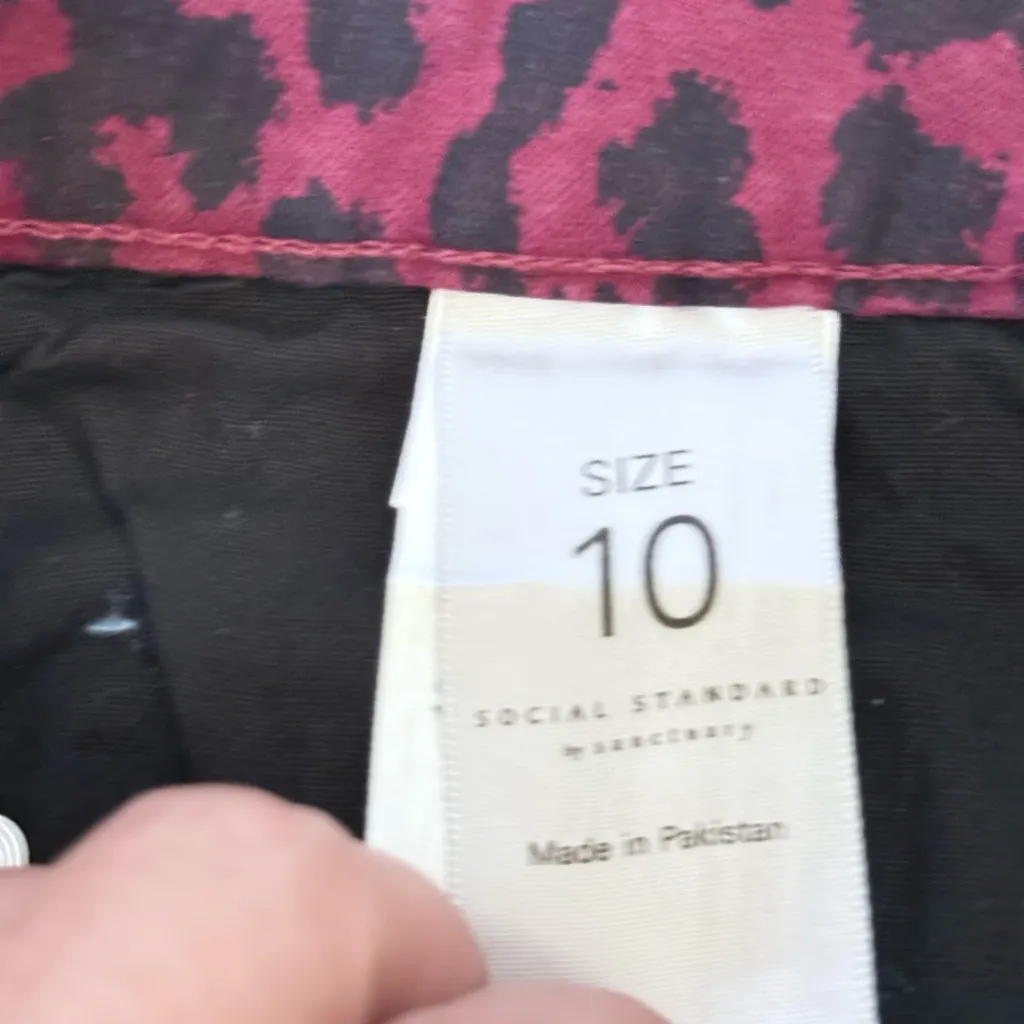 Sanctuary Burgundy and Black Animal Print Pants - Image 6