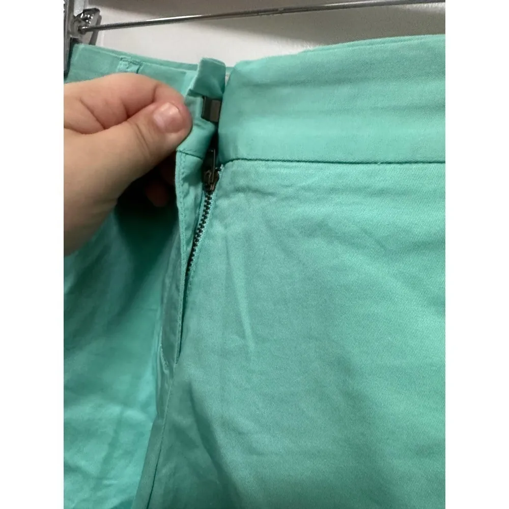 J. Crew Chino Mint Green Shorts‎ - Size 4 - Image 2