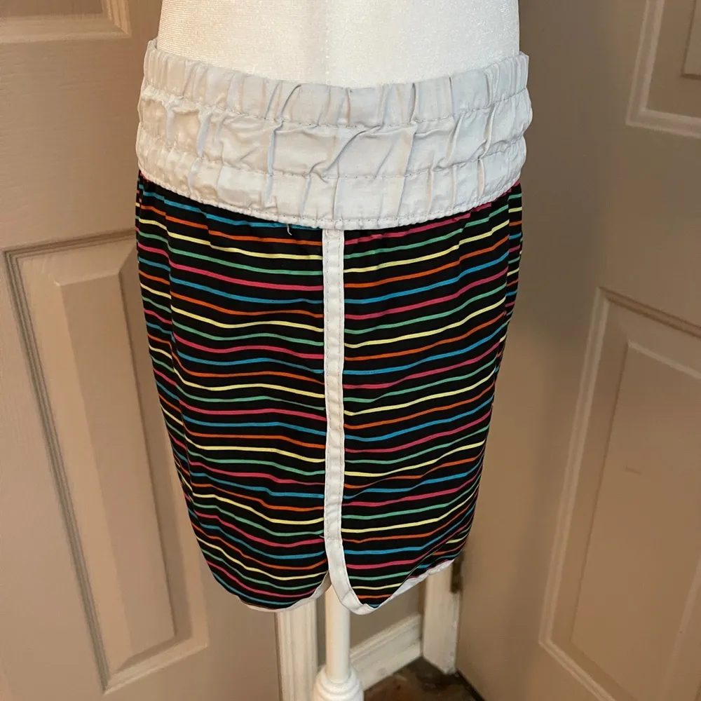 Billabong vintage black rainbow striped board swim shorts with white trim. M. - Image 6