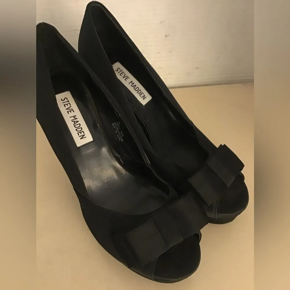 Steve Madden women black fabric platform Fendora pump heels US 8 - Image 10