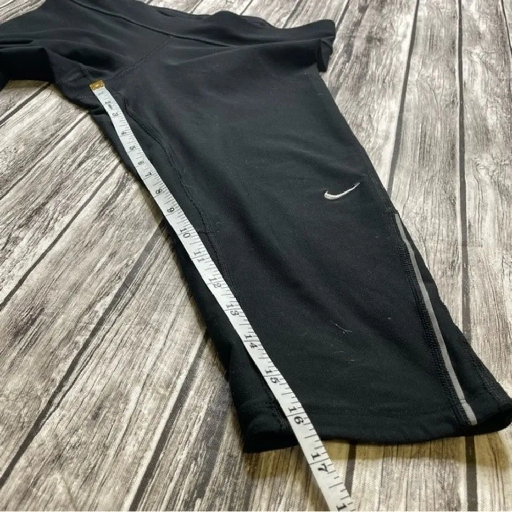 Nike Women's Short Leggings Bermuda Length Dri-Fit M Med Medium Black White - Image 11