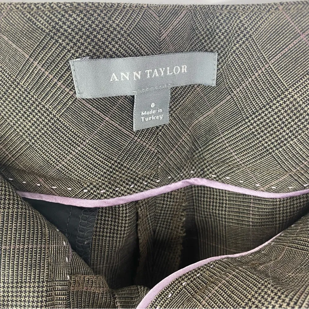 Ann Taylor Wool Glen Plaid Low Rise Cropped Cuffed Trouser Size 6 Taupe Plaid - Image 3