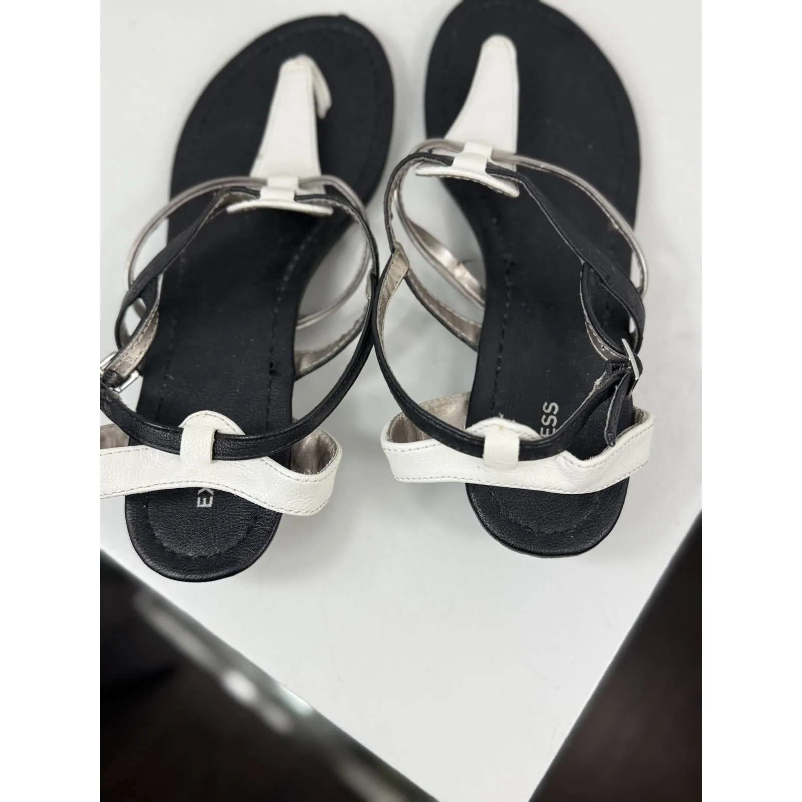 EXPRESS Cute  Sandals Size 7 - Image 6
