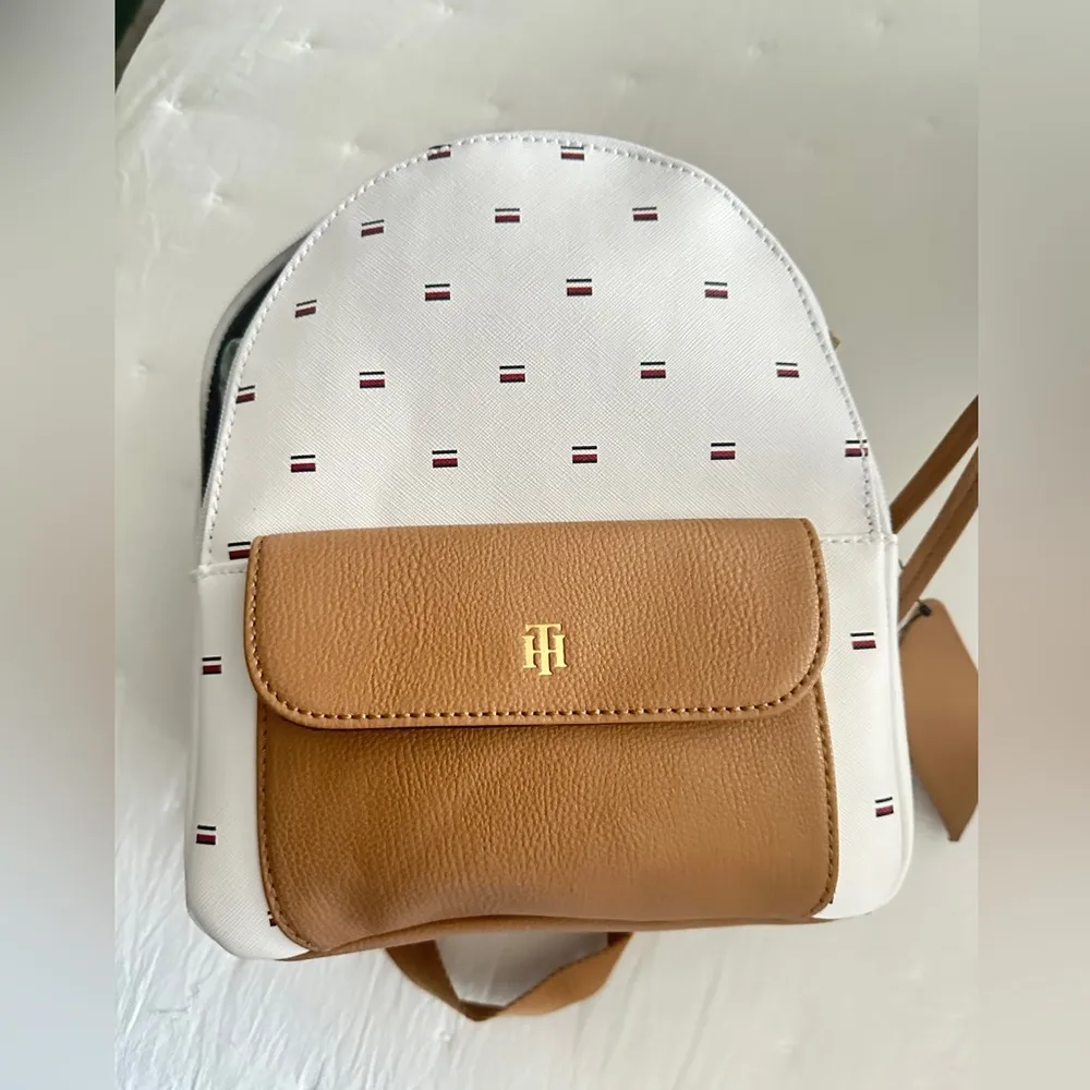 Tommy Hilfiger White and Tan Backpack with Minimalist Design - Image 3
