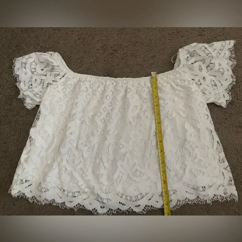 Express White Floral Lace Off-The-Shoulder Flowy Relaxed Fit Short-Sleeve Top - Image 9