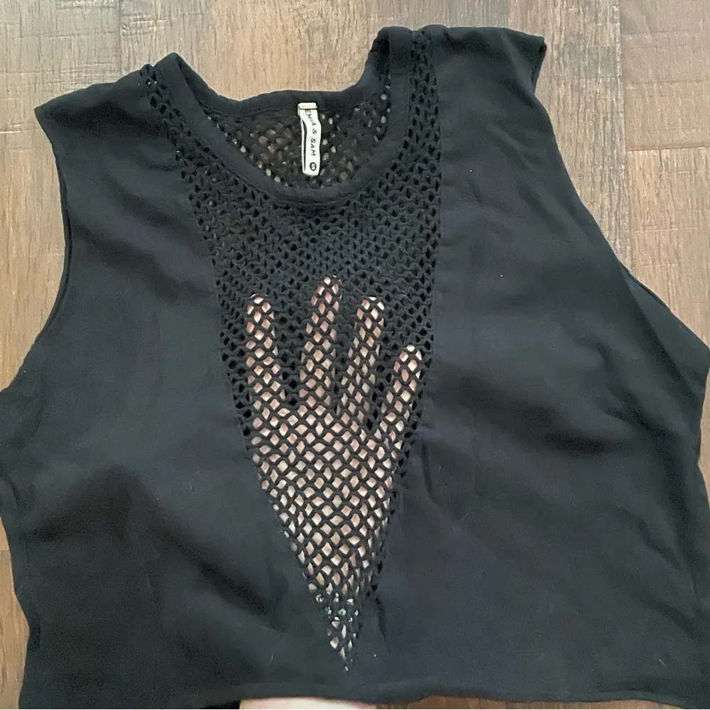 EMMA & SAM cropped sleeveless top, size S - Image 6