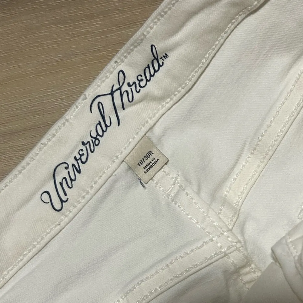 Universal Thread White Button Fly Jeans - Image 5