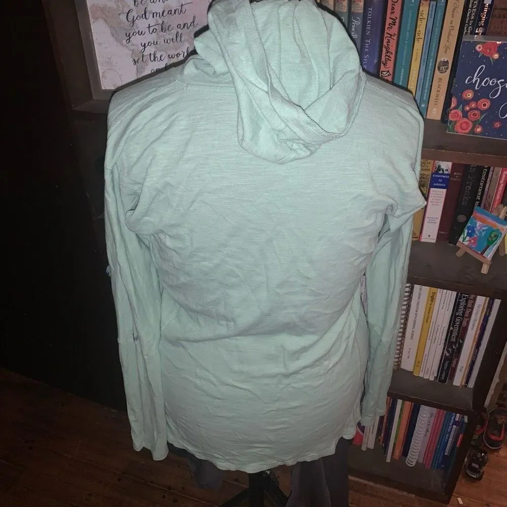 Columbia light green split neck gorpcore hooded M long sleeve top - Image 2