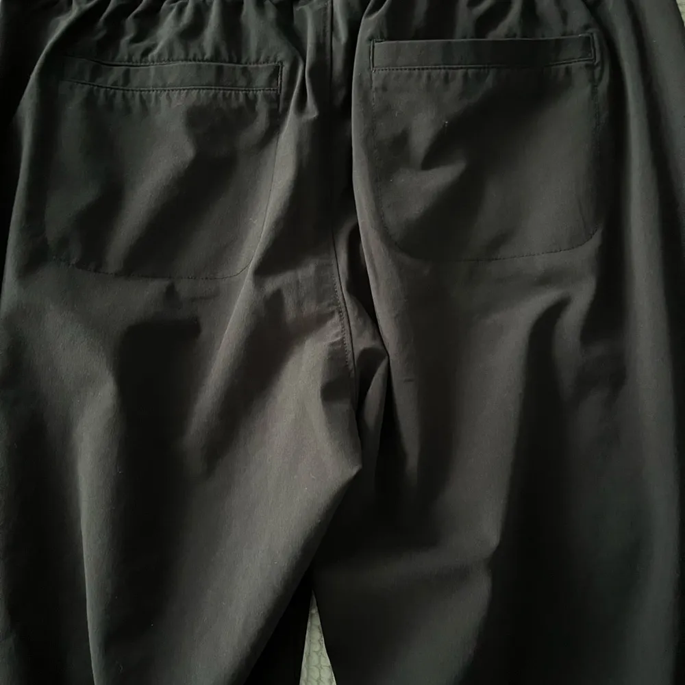 Athleta quick dry pants - Image 4