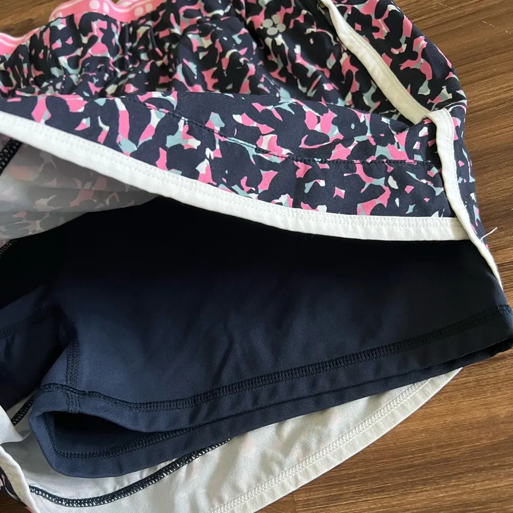 Sweaty Betty On Your Marks Lined Running Shorts | Navy Blue/Pink | XL - Image 5