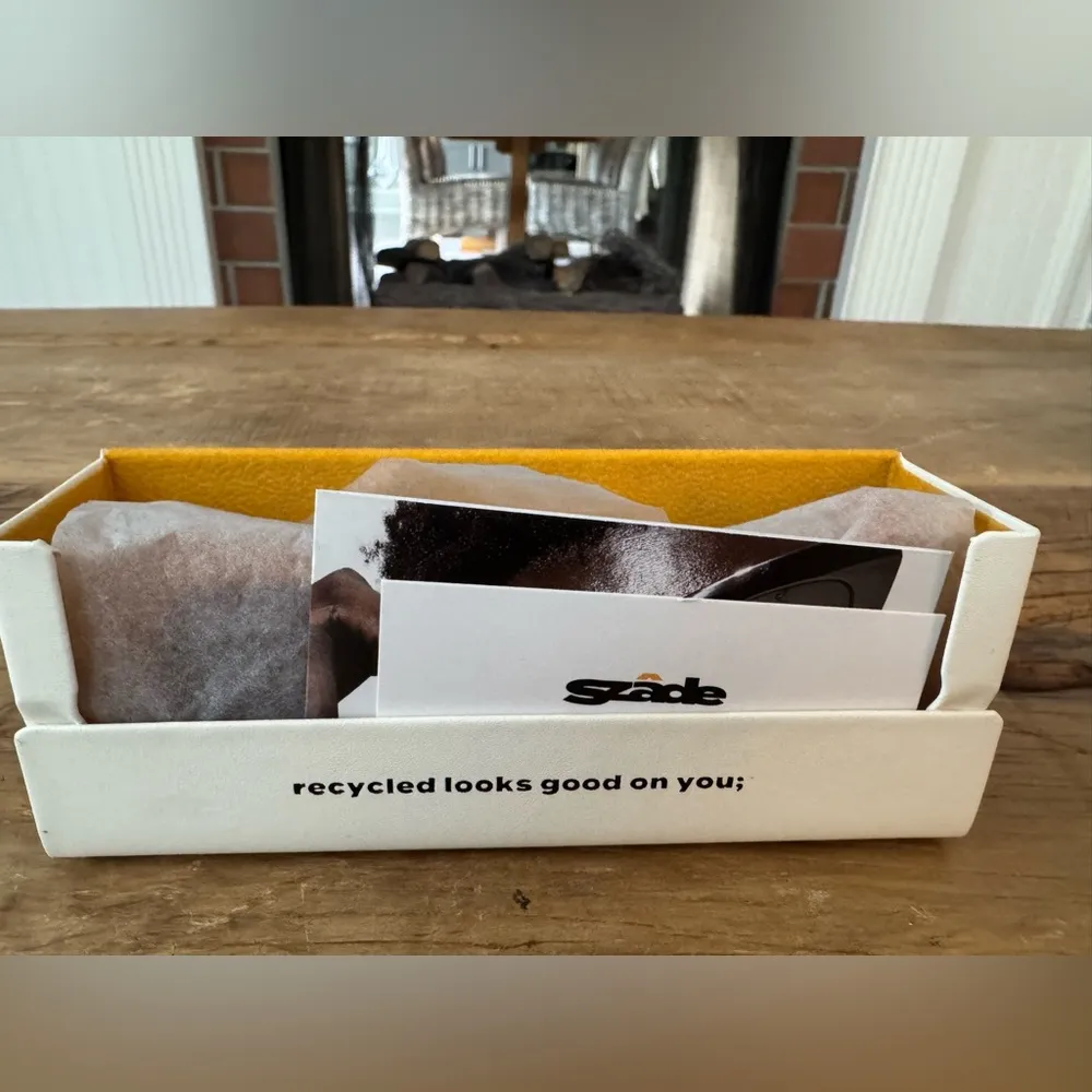 NEW WITH CASE Szade Dart Sunglasses ~ Burnt Honey/Cherry Cola ~ unisex 🕶️ - Image 6