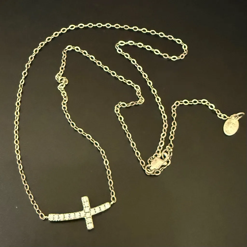 925 Sterling Silver Sideways CZ Cross Pendant Chain Necklace 2.5g - Image 2