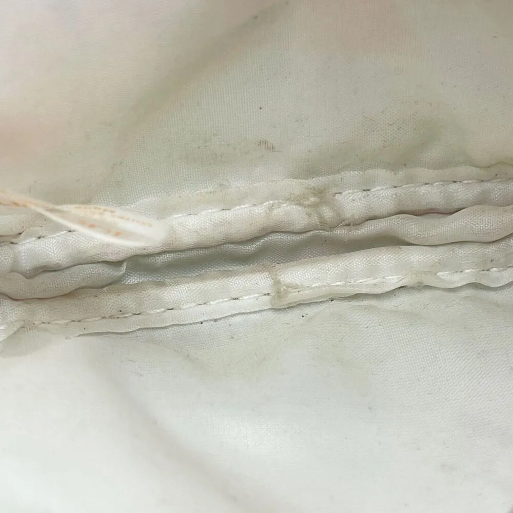 Clinique Small Floral Pouch Makeup Cosmetic Bag Keychain Keyring - Image 8