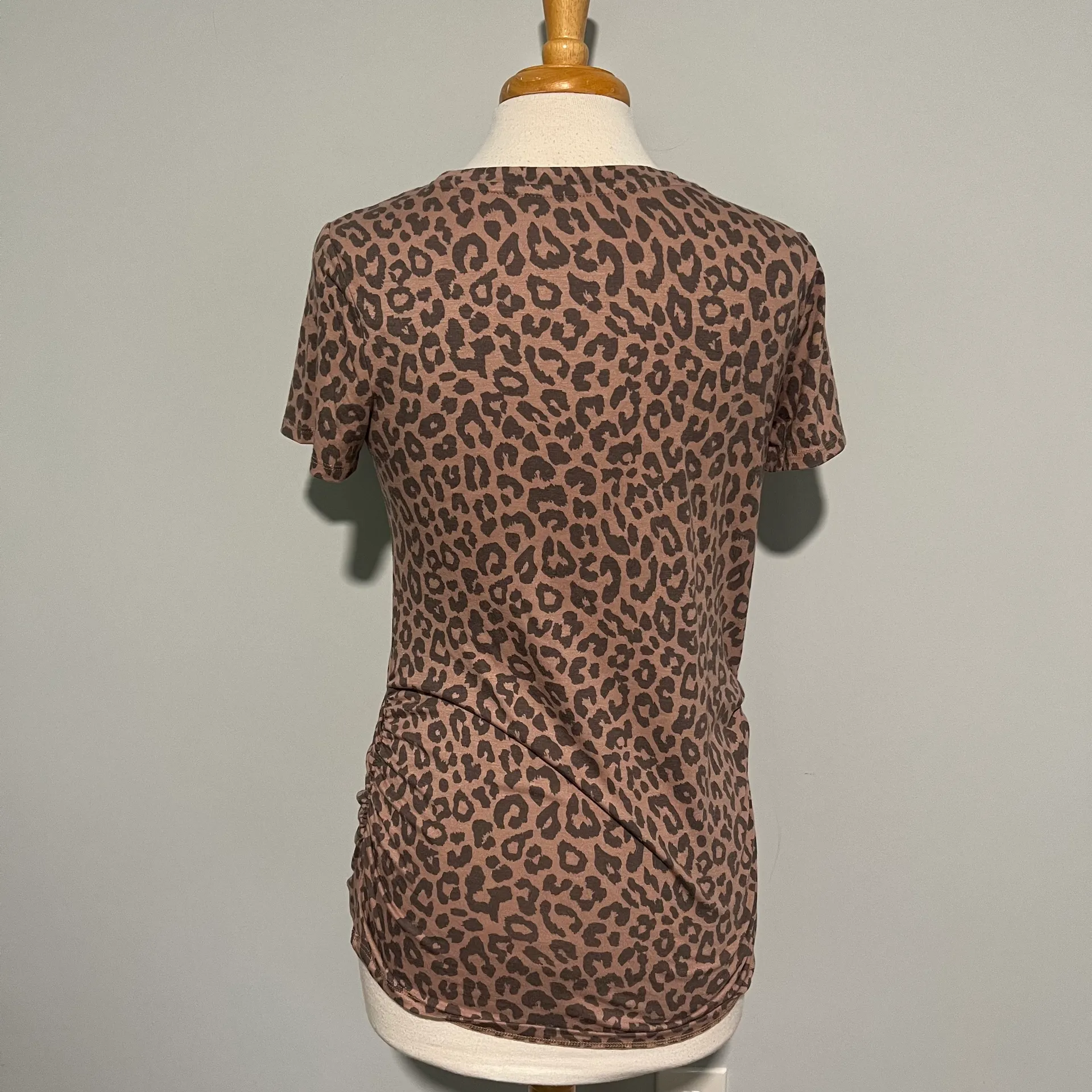 Maternity Animal Print Mama Love Tshirt - Image 7