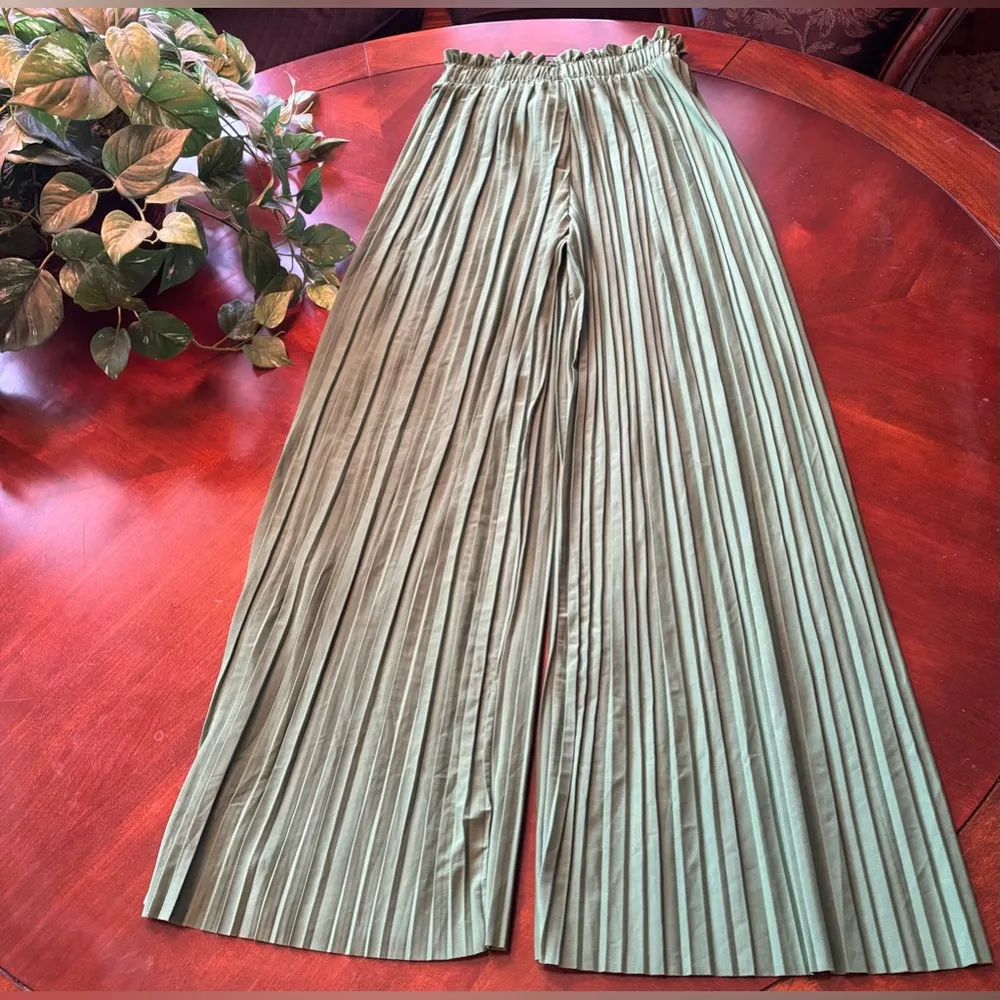 Love poem by block pants in size S - Image 8