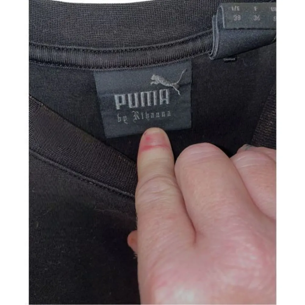 PUMA X FENTY BY RIHANNA CREW TEEPUMA BLACK SIZE XS Black - Image 7