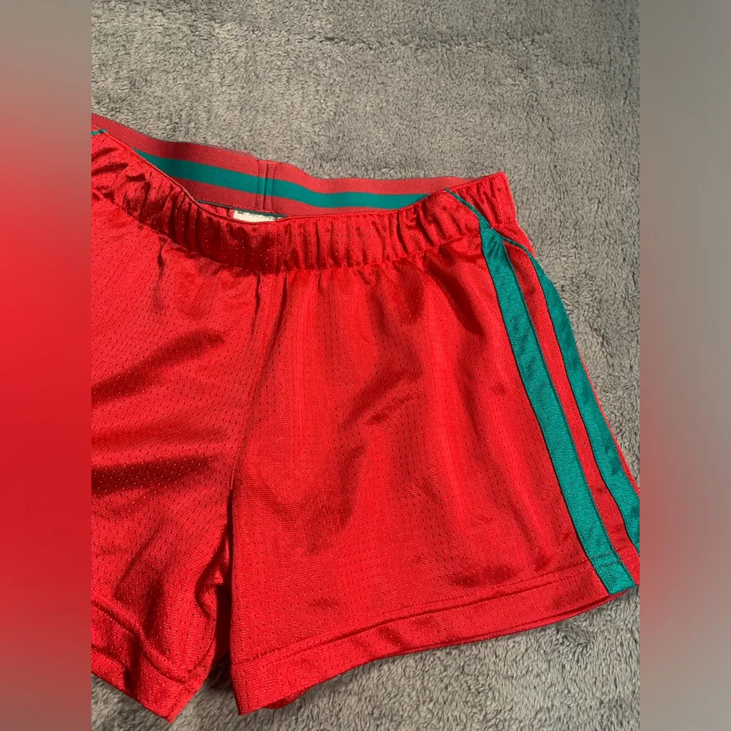 Adidas running shorts medium - Image 3