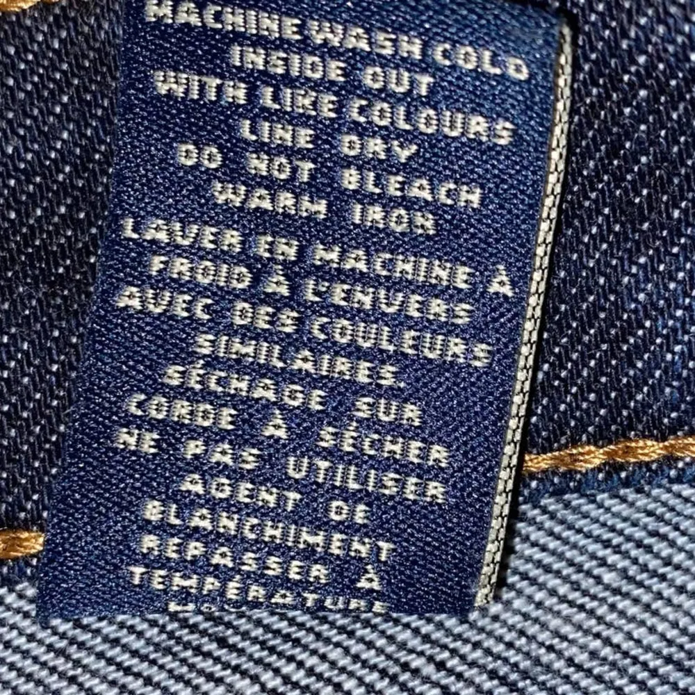 Marc by Marc Jacobs Jeans Angela Boot Cut Mid Rise Dark Wash, Size 27 - Image 8