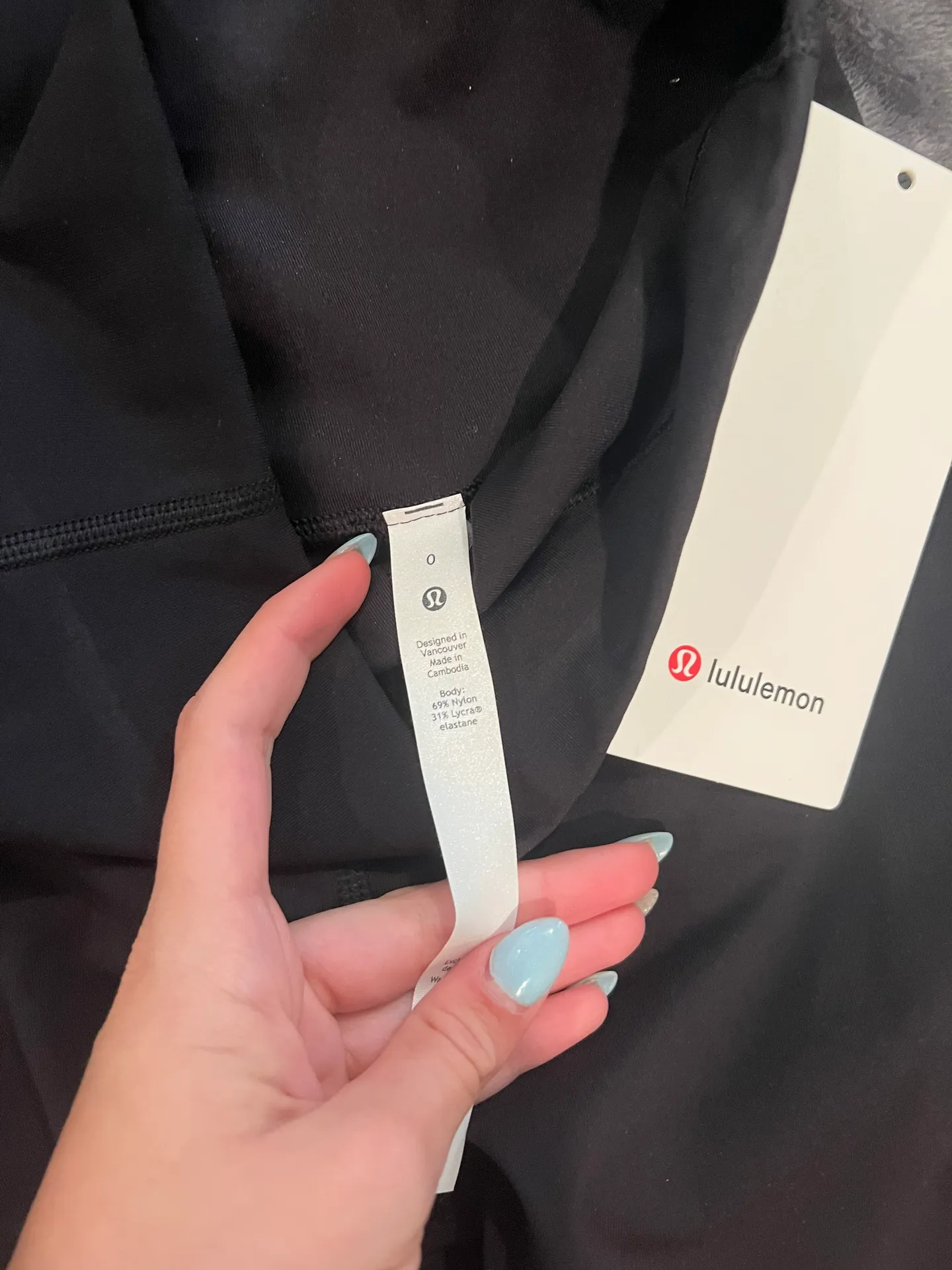 Lululemon LIKE NEW  LEGGINGS - Image 2