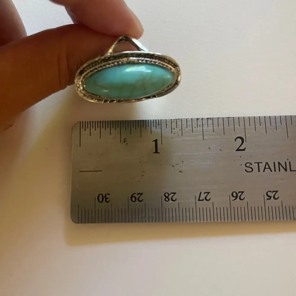 Silver turquoise ring faux stone silver tone oval boho - Image 7
