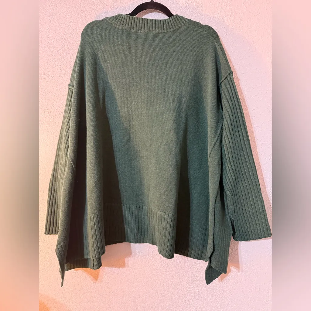 NWT FREE PEOPLE Orion Tunic
Oversized Sweater - Image 9