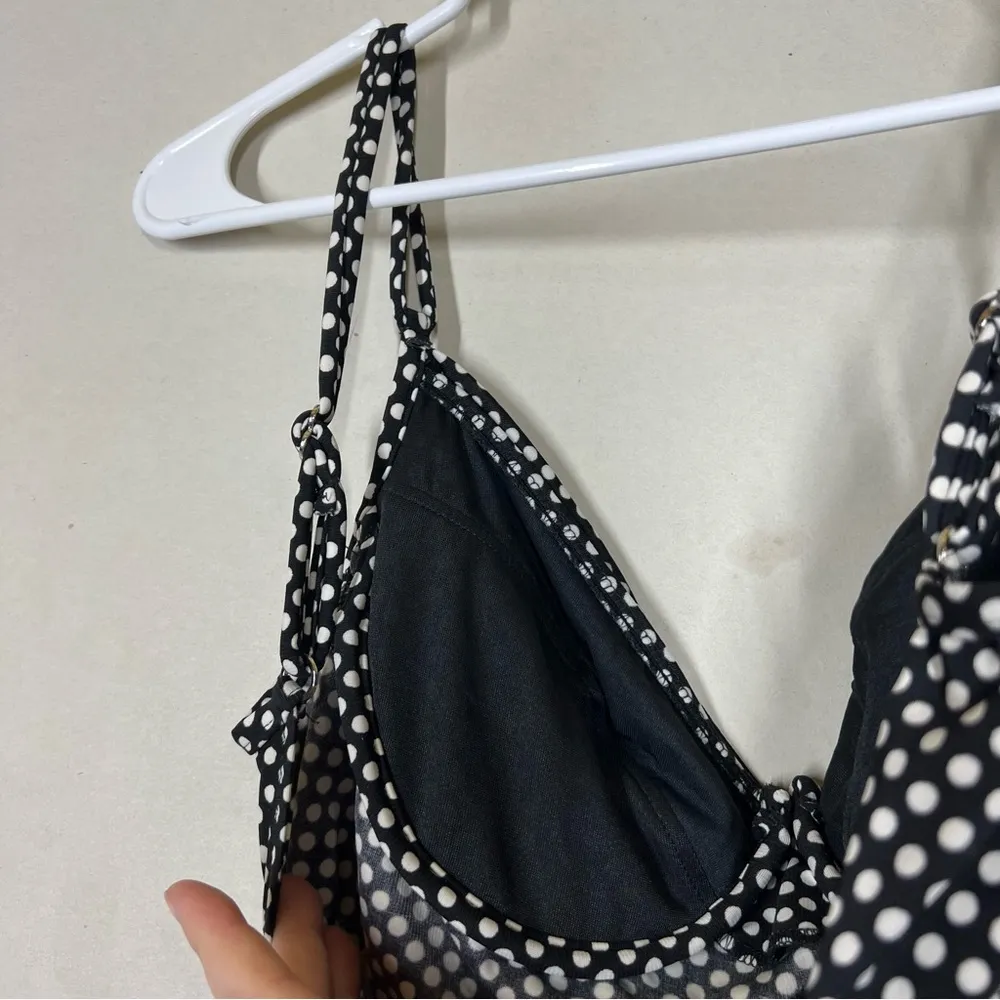 Magicsuit by Miraclesuit Polka Dot One Piece Swimsuit Size 10 Black - Image 8