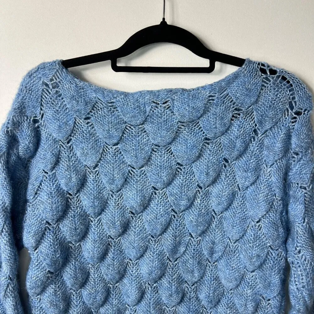 La Maille Frnch Paris blue chunky mermaid pointelle‎ knit women’s M/L - Image 8