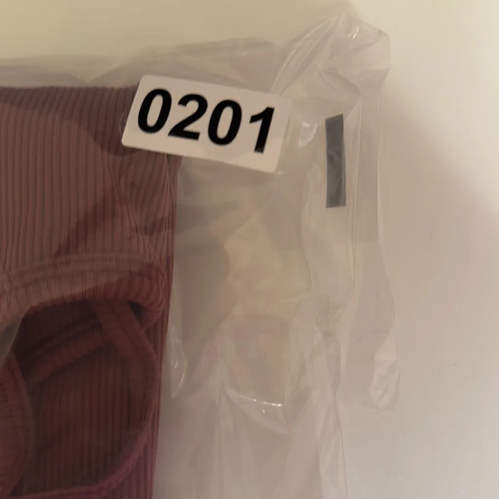 Athleta Aurora Seamless‎ High Neck Crop Tank - Image 7