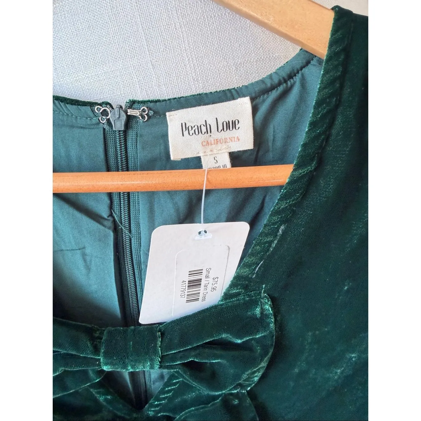 NWT Peach Love California Tarin Velvet Bow Dress in Green Size Small - Image 4