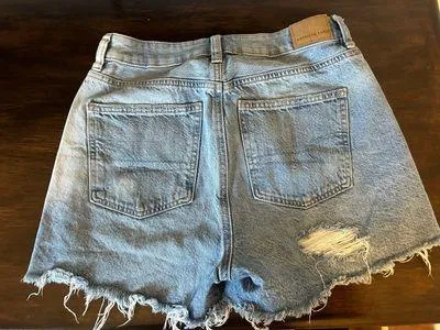 American Eagle Outfitters “Mom Shorts” - Image 2
