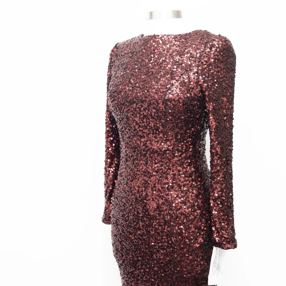 Dress The Population. Erin Sequin Long Sleeve Dress. - Image 8