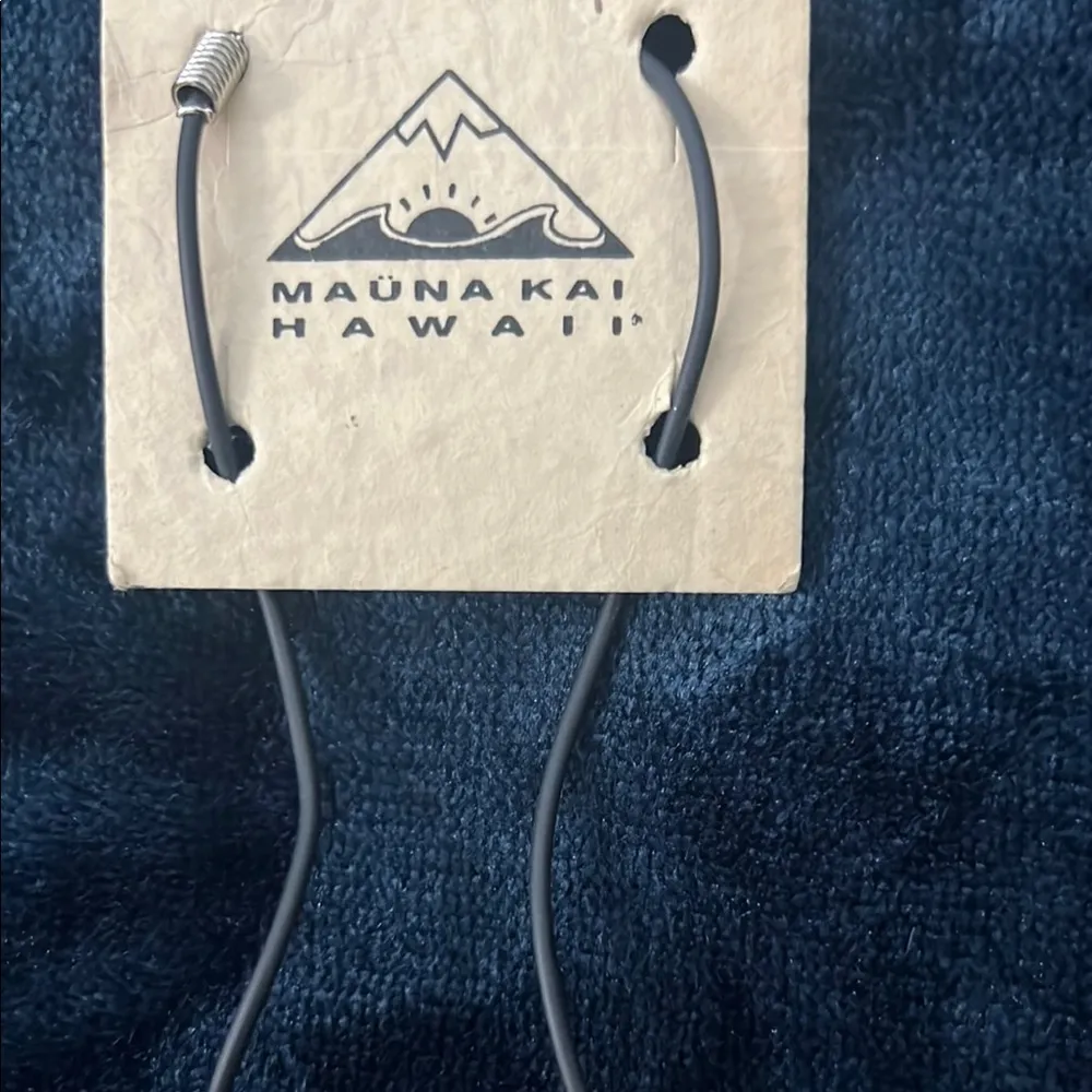 Silver and Blue Fish Pendant Necklace - Image 2