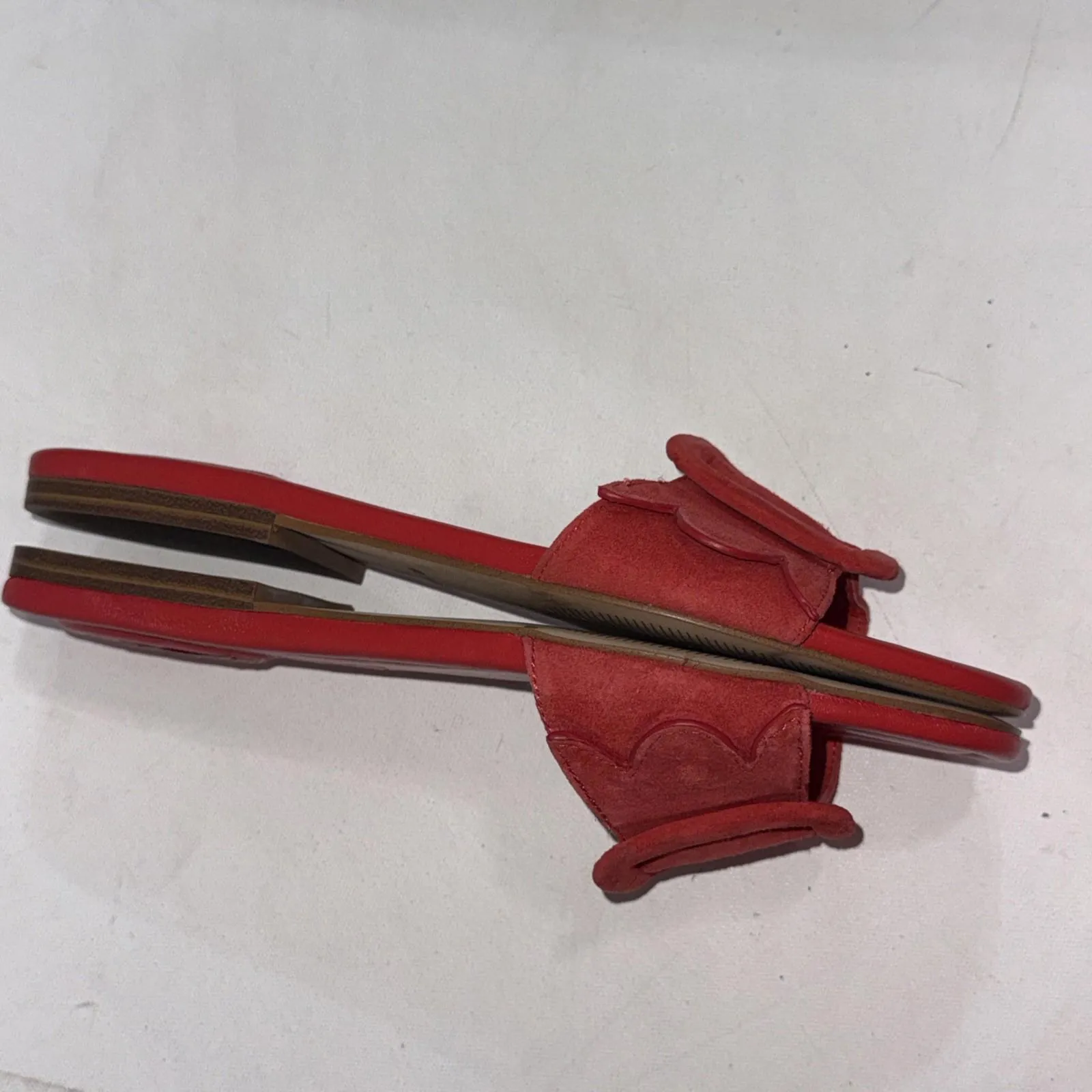 Birdies Kiwi Red Suede SlipOn Statement Flats Luxe Designer Chic Comfort Shoes 8 - Image 5