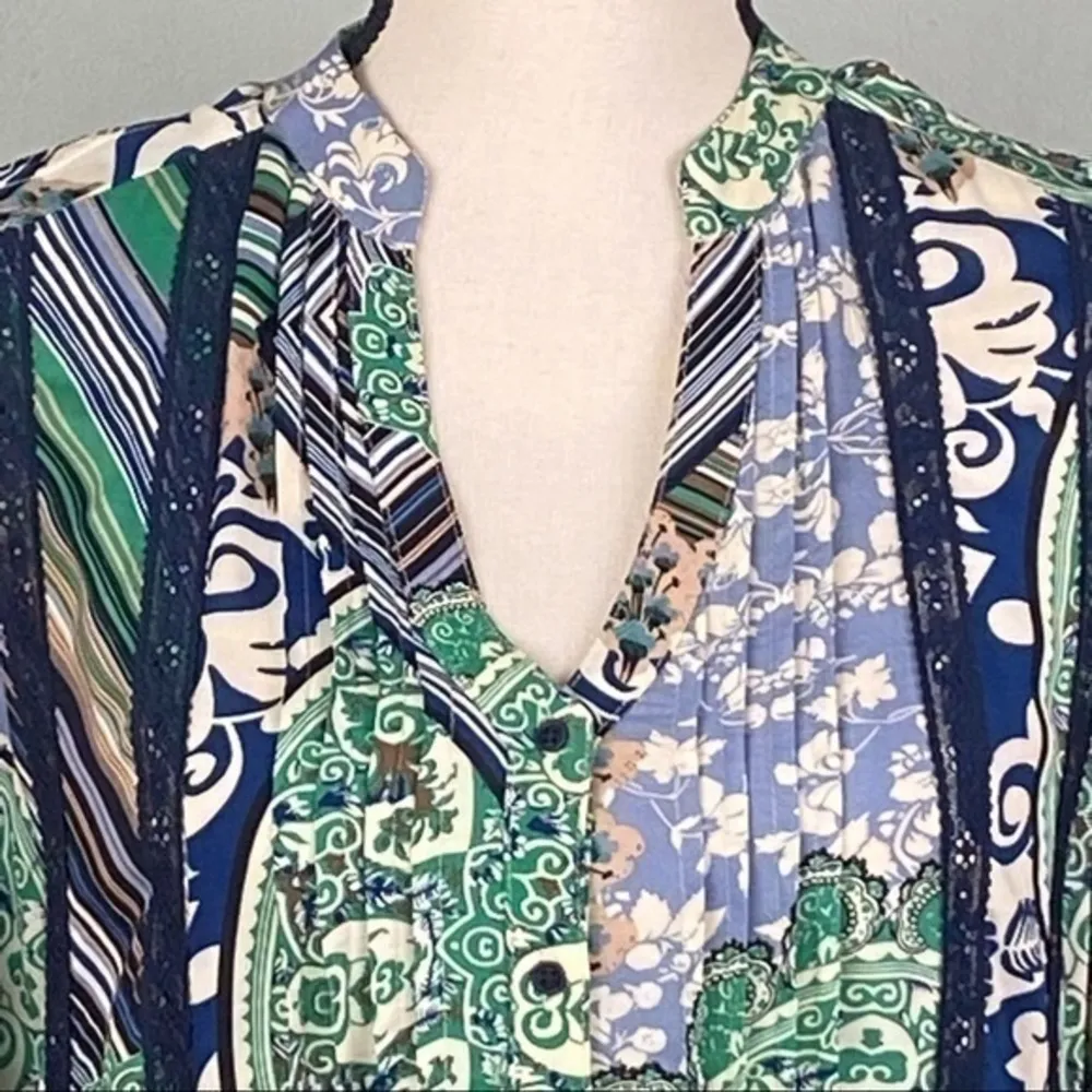 ANTHROPOLOGIE/TINY green, blue and white “Caviana” shirt dress in size XXS. EUC - Image 3
