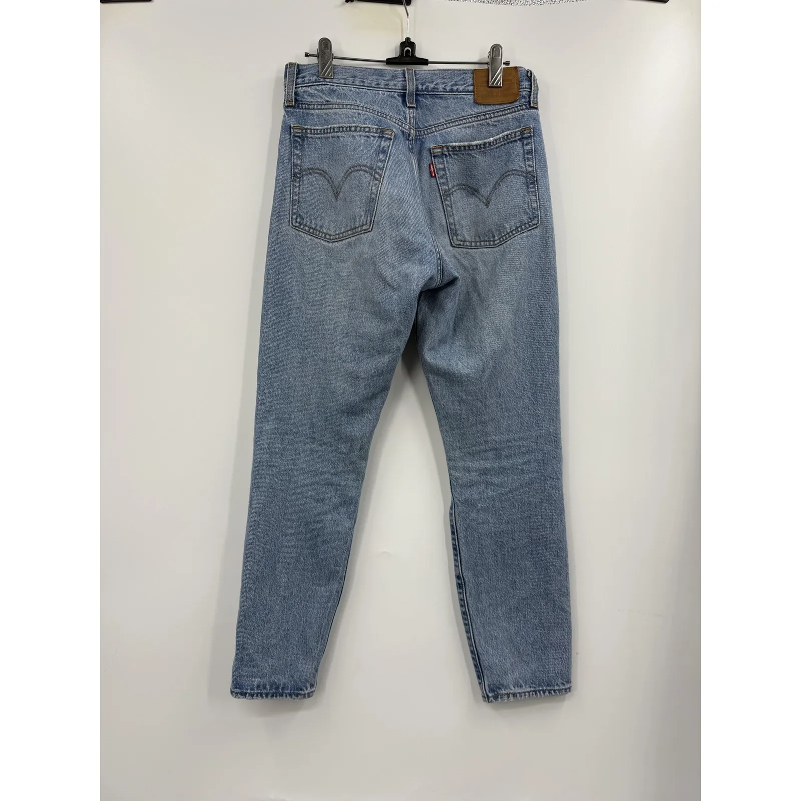 Levi's Jeans Womens 26 Light Wash Wedgie Fit High‎ Rise Distressed Ripped Denim - Image 10
