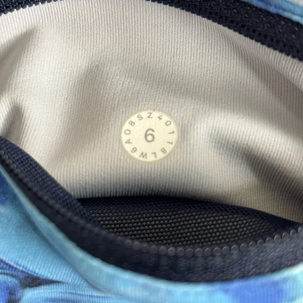 Lululemon Speed Up Crop 21" Tidal Multi size 6 - Image 4