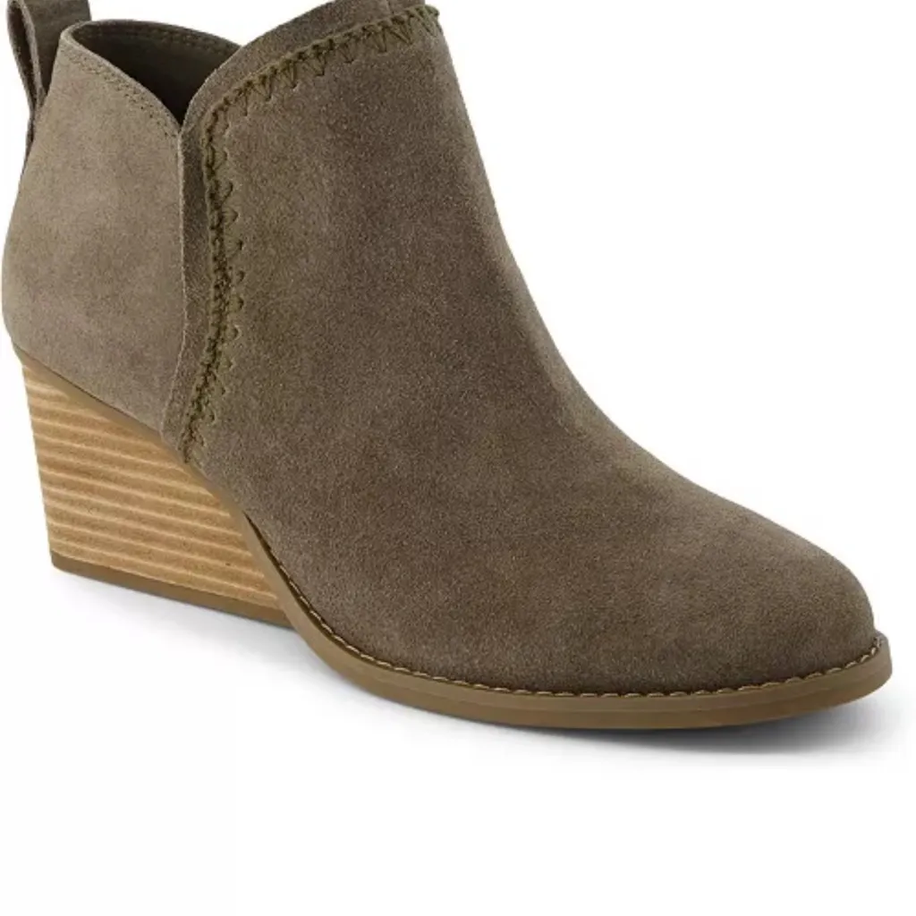 Toms Womens Kaia canteen  green Faux Suede Solid Wedge Booties New size 11 - Image 2