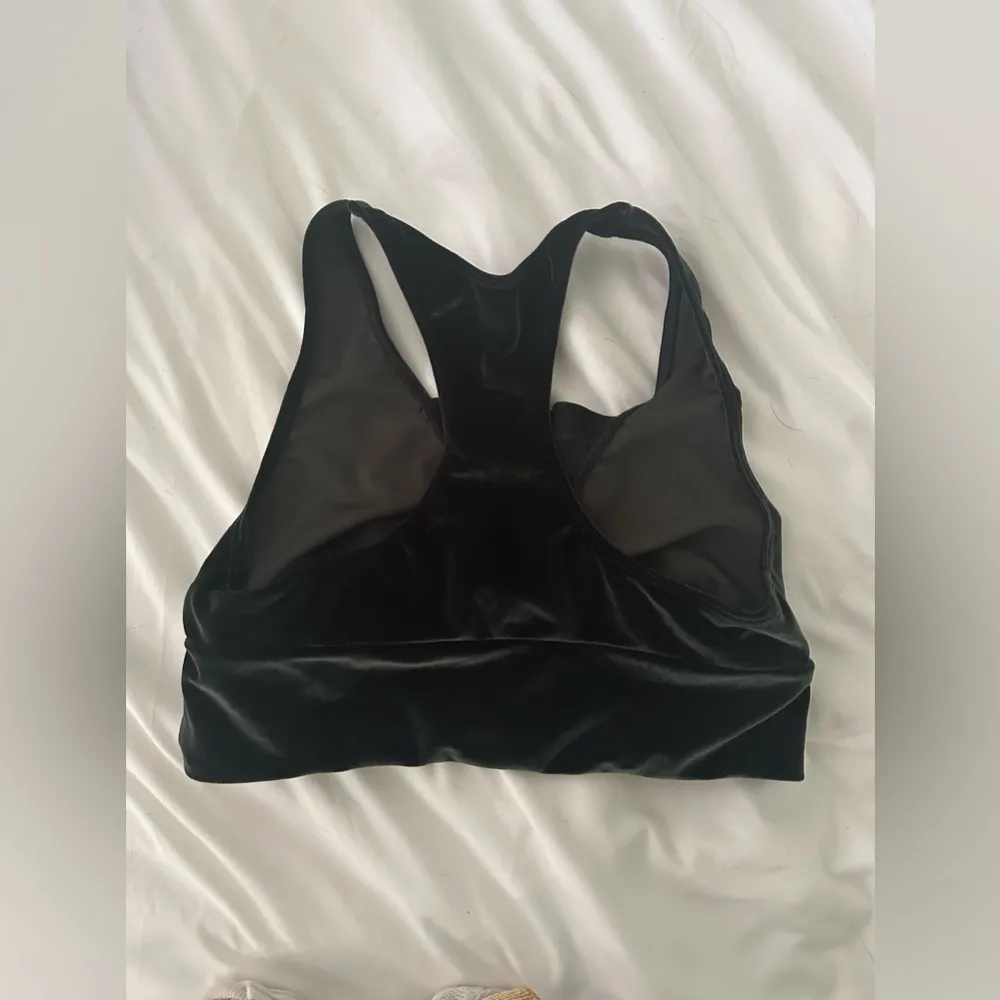 NWOT Victorias Secret Sport VSX Dark Green Velvet Sports Bra - Image 3