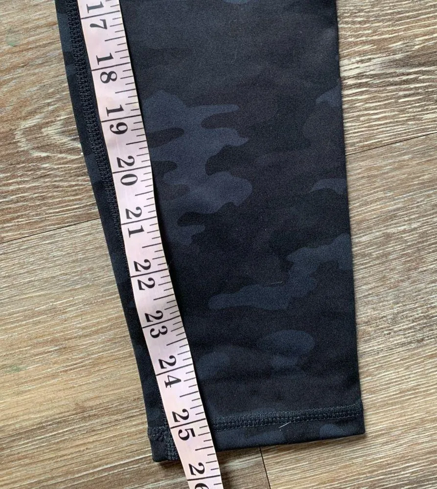 Fabletics Motion365+ Black & Gray Camo Leggings S - Image 5