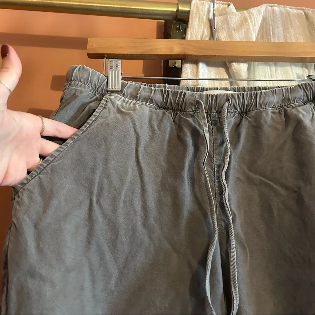 Cloth & Stone Anthropologie Easy Jogger Drawstring‎ Pants Olive Green Size XS - Image 4