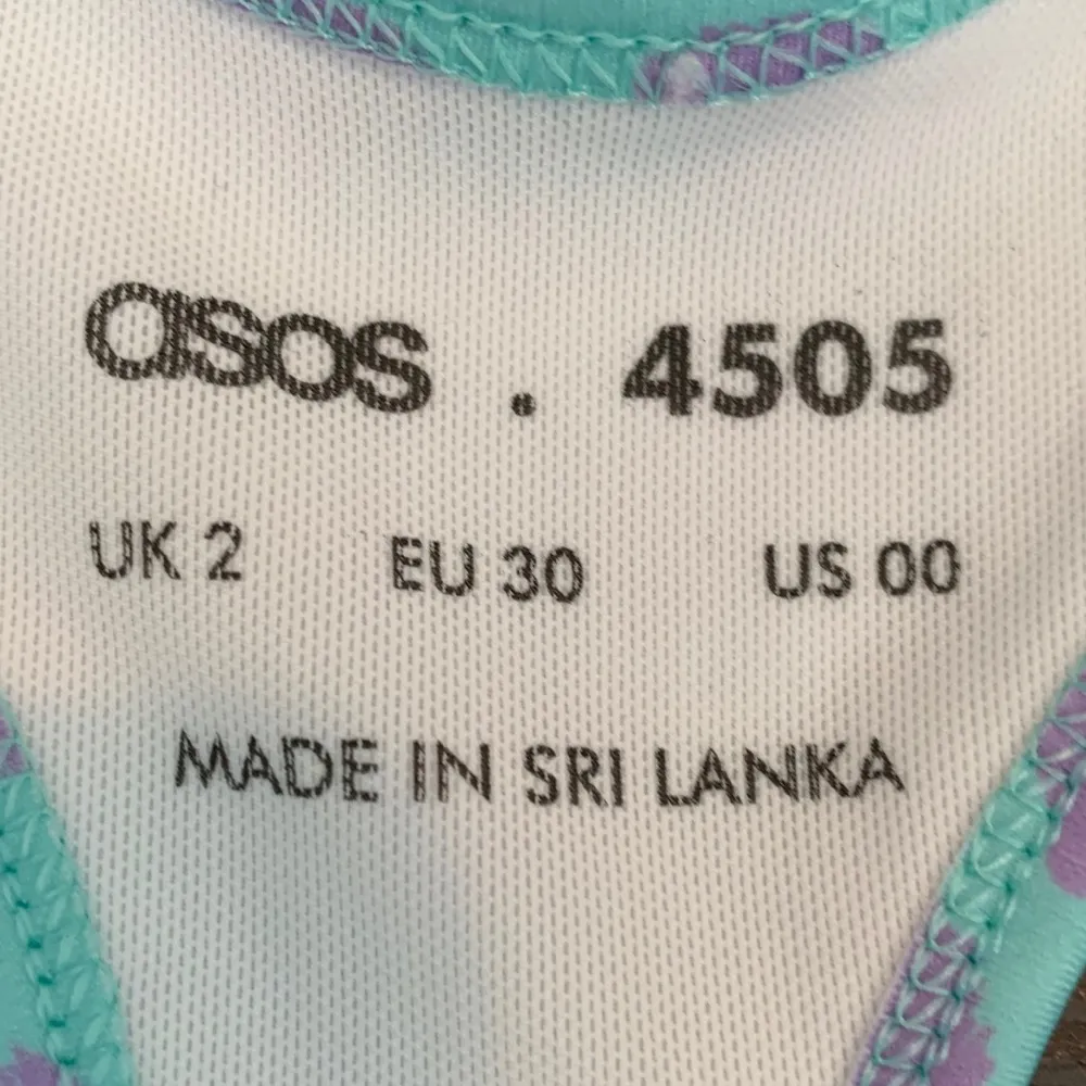 NWT ASOS 4505 Turquoise & Purple Cheetah Print Sports Bra - Image 3