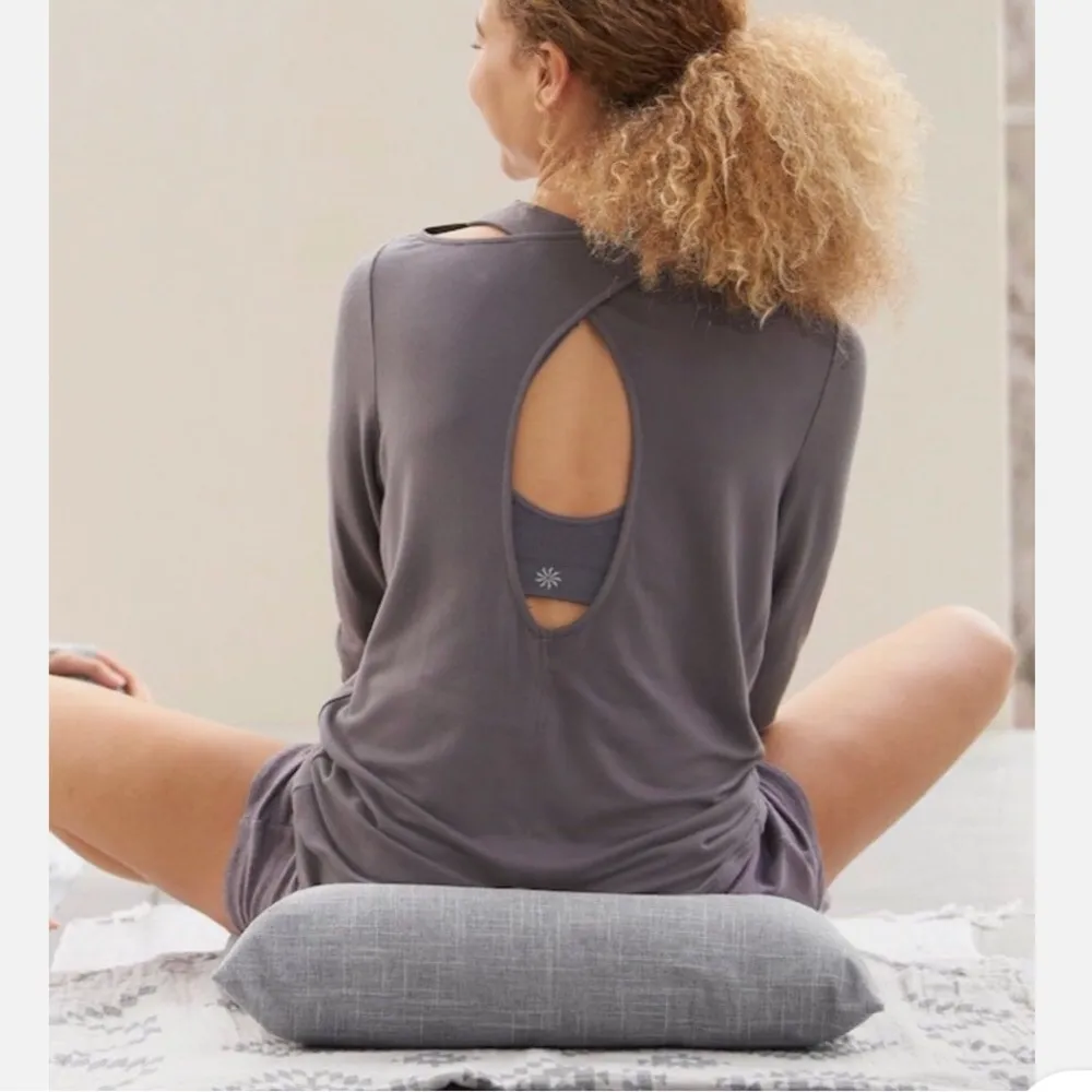 Athleta Coaster Go to sweatshirt size XXS black - Image 4