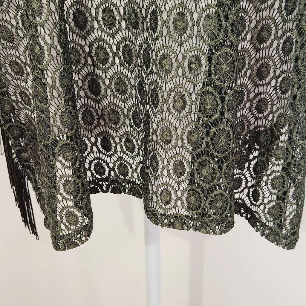 i Jeans by Buffalo Green Crochet Top with Fringe Size Medium Crochet Fringe Top - Image 3