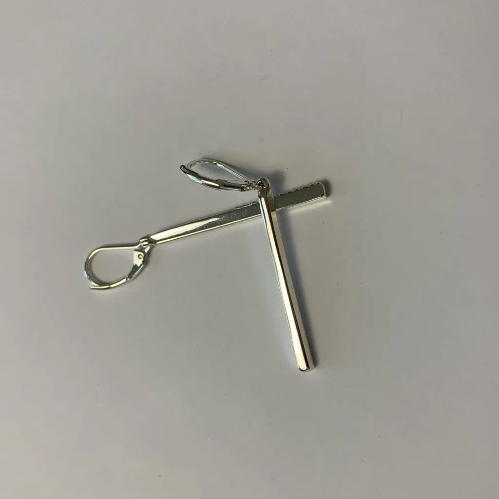 Elegant Silver Drop Dangling Earrings - Image 6