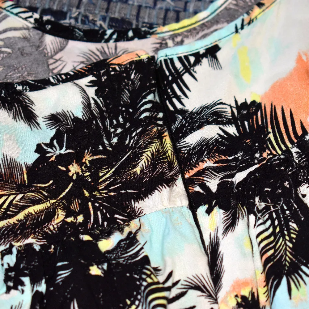 So Rad Palm Tree Romper/Dress Size XS - Image 5