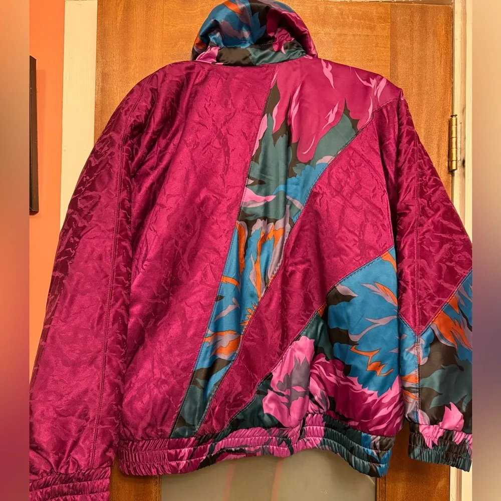Snuggler Women Vintage Floral Renaissance Style Ski/Snowboard Jacket Pink Size M - Image 9