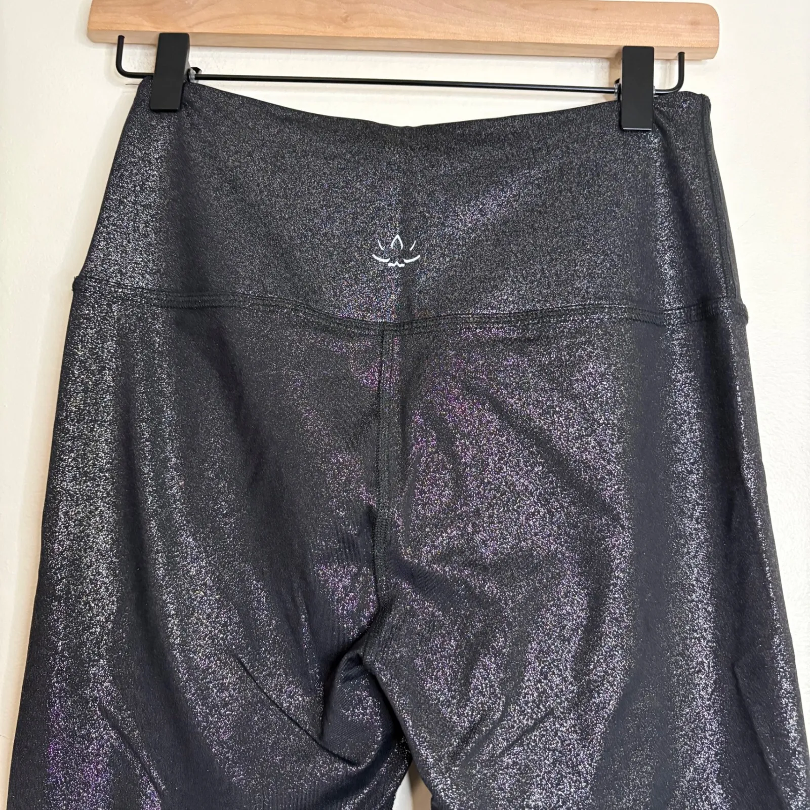 Beyond Yoga High Waisted Metallic Sparkle Leggings Black Women's Size L - Image 4