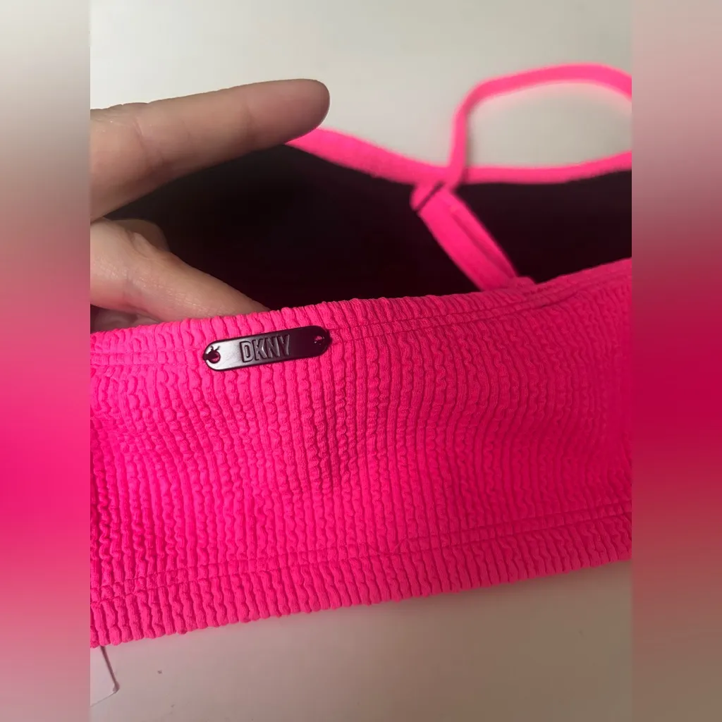 DKNY  Women’s Textured Bralette Bikini Top Size Medium Neon Pink - Image 5
