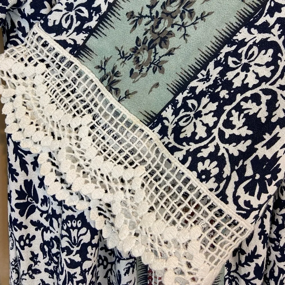 Peter Nygard Boho Mixed Media Tunic Top Women’s Size Small - Image 8